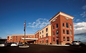 Hampton Inn Marquette-Waterfront